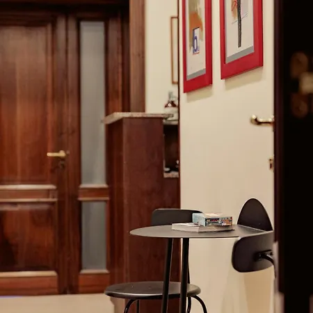 Πανσιόν Da Celeste, Νάπολη