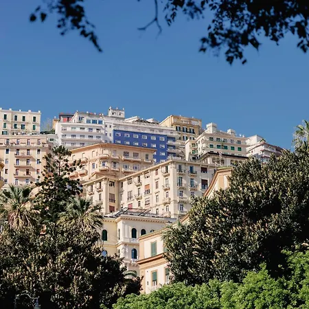 Πανσιόν Da Celeste, Νάπολη