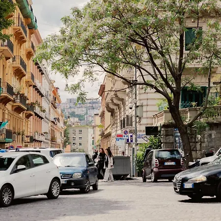 Da Celeste, Nápoles