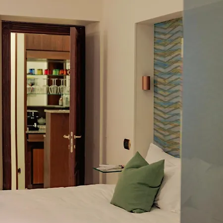 Da Celeste, 招待所